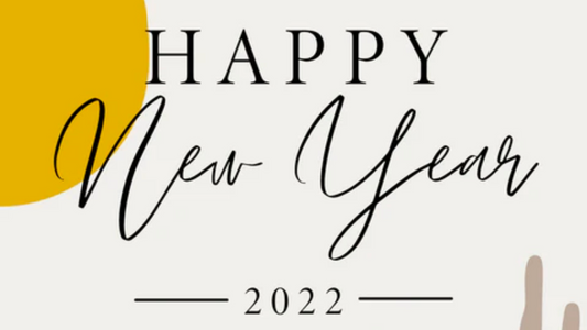 HAPPY NEW YEAR (SOME HEALTHY HAIR RESOLUTIONS FOR 2022)