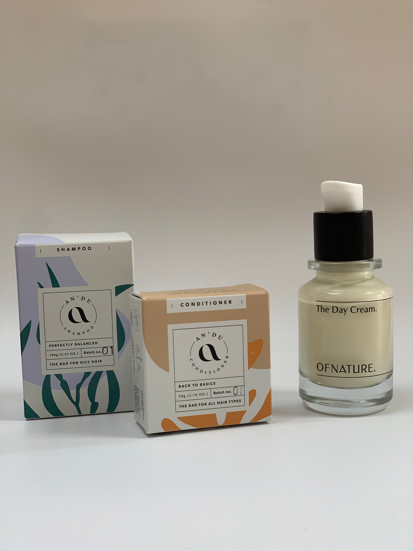 An'du x Of Nature Mother's Day Gift Box (Shampoo + Conditioner + Cleanser/ Day Cream)
