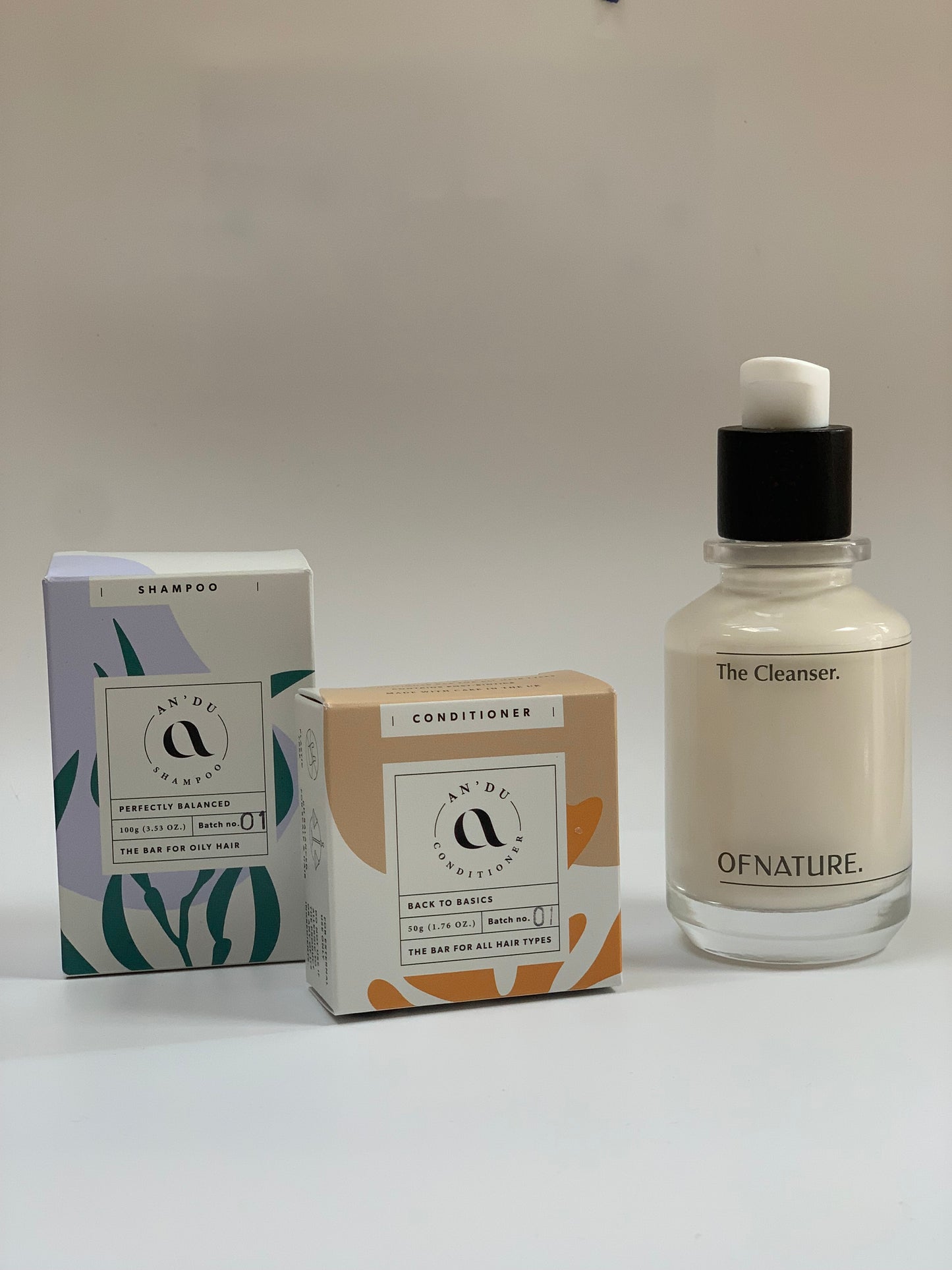 An'du x Of Nature Mother's Day Gift Box (Shampoo + Conditioner + Cleanser/ Day Cream)